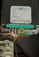 Etichetta posta sul lato superiore