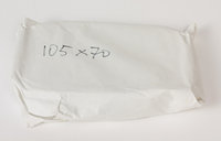 Specchio avvolto in carta