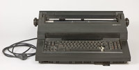 Macchina da scrivere elettrica Olivetti ET 221