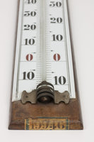 Etichetta alla base del termometro